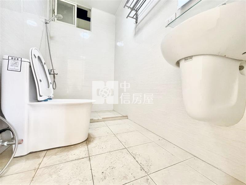 竹南前庭美透天房屋室內格局與周邊環境