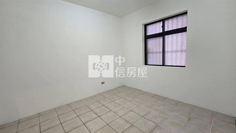 內壢火車站重疊別墅一,二樓(中信卓越團隊)房屋室內格局與周邊環境