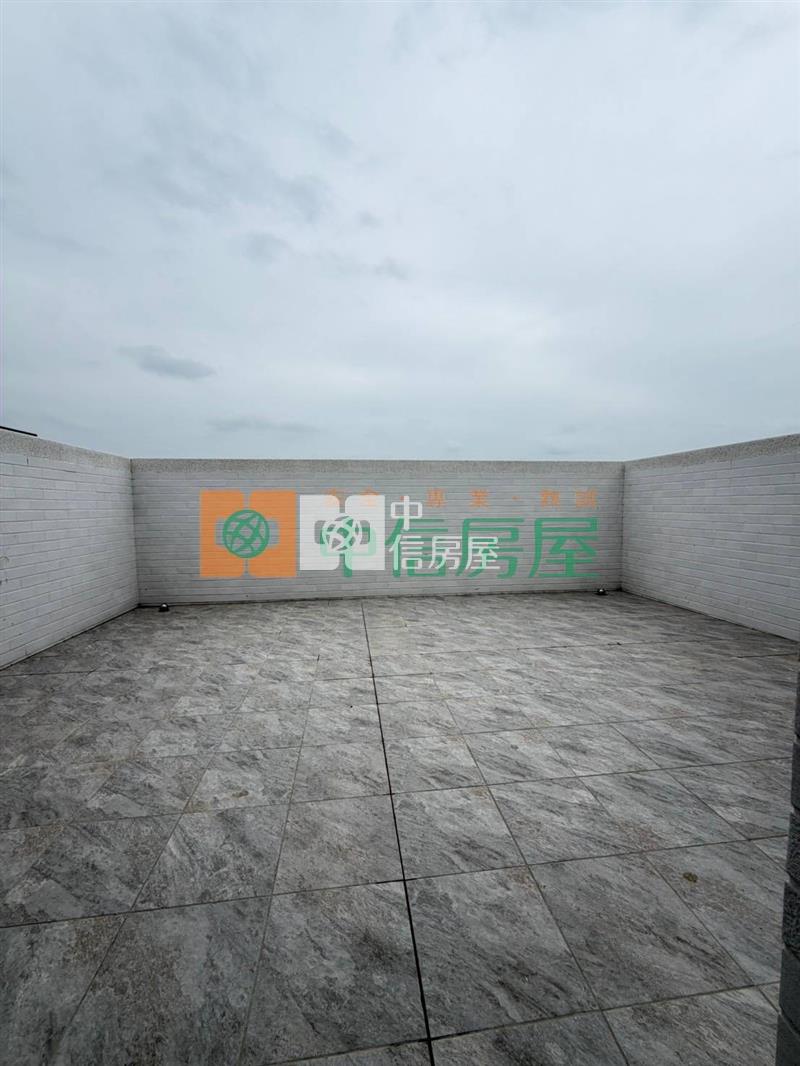 玉砌品涓房屋室內格局與周邊環境