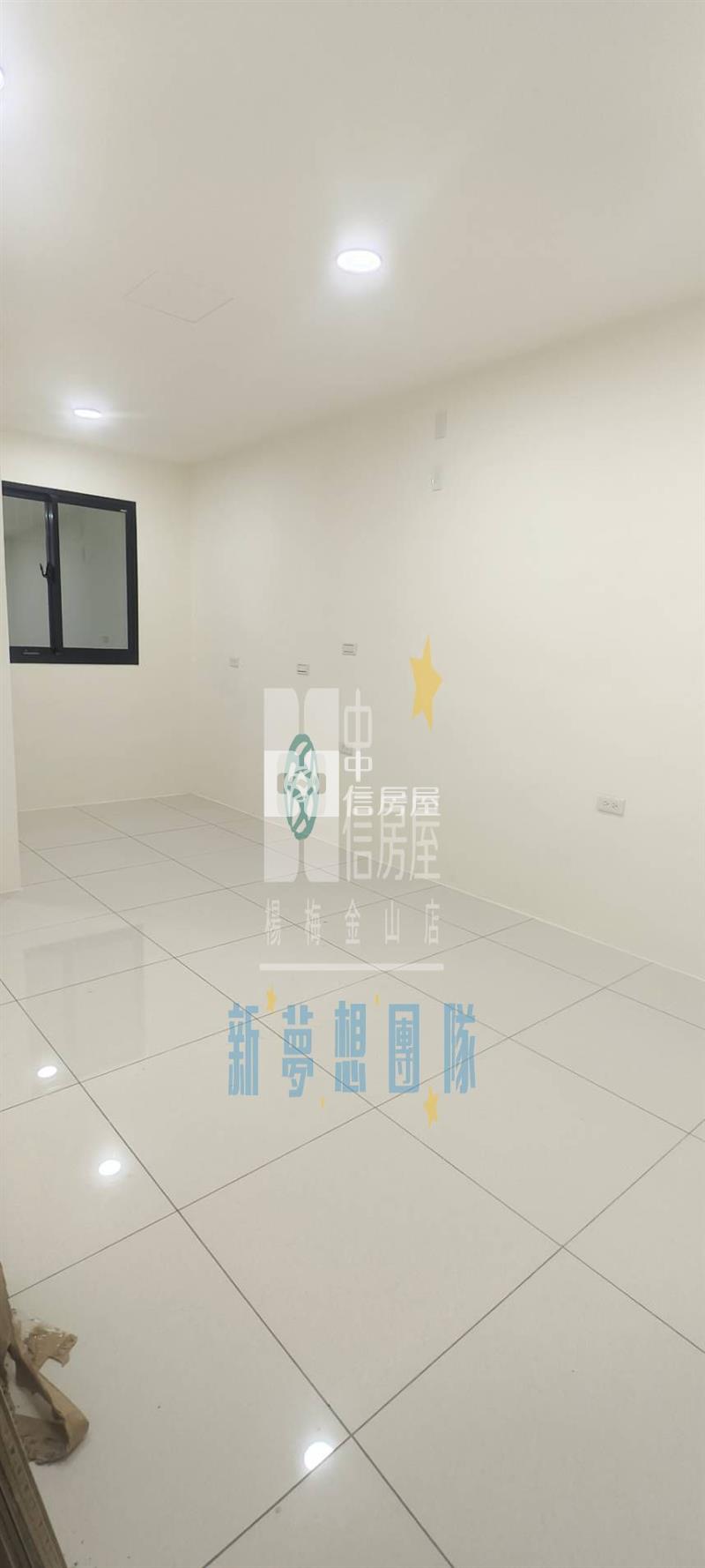 【新夢想】高榮國小旁全新整理透天房屋室內格局與周邊環境