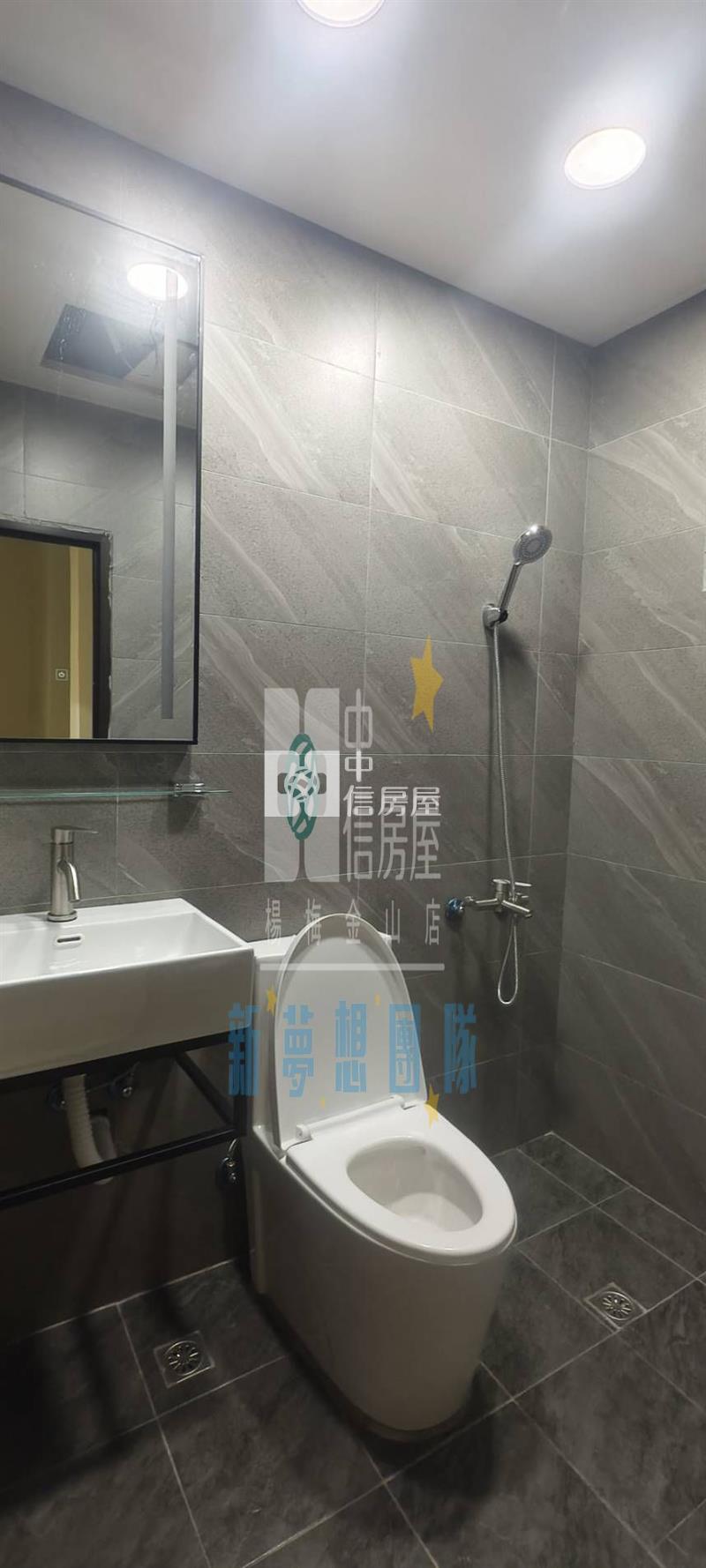 【新夢想】高榮國小旁全新整理透天2房屋室內格局與周邊環境