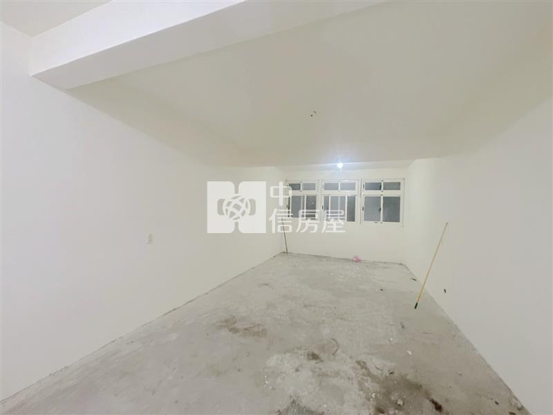 轉運站附近低總價透天房屋室內格局與周邊環境