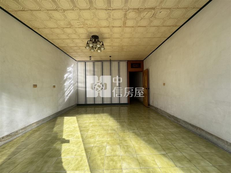興嘉大地坪透天房屋室內格局與周邊環境