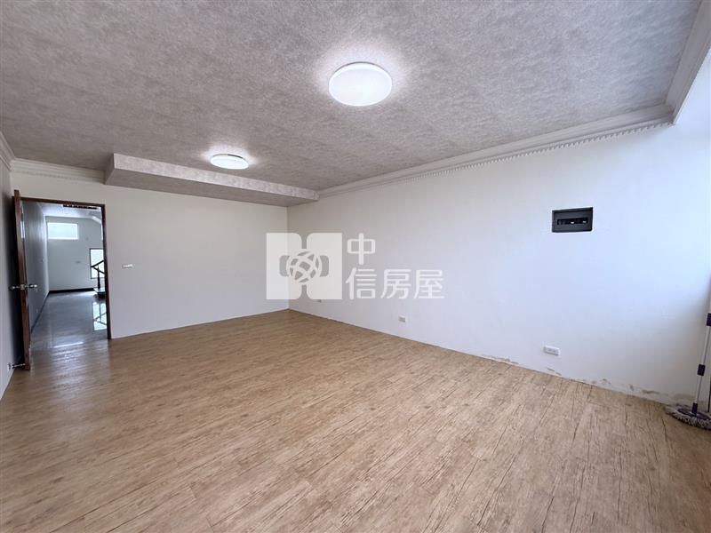 國華街店面透天房屋室內格局與周邊環境