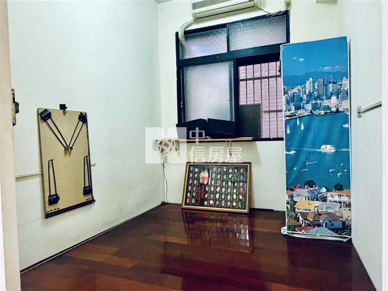 振興超美公寓三樓房屋室內格局與周邊環境
