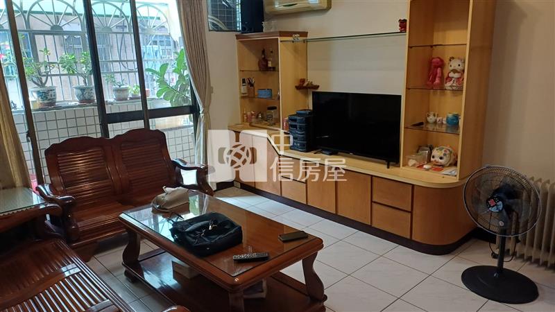 林森國小電梯美三房房屋室內格局與周邊環境