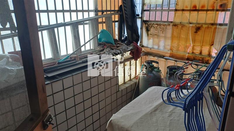 林森國小電梯美三房房屋室內格局與周邊環境