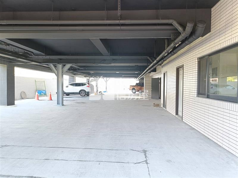 礁溪新2-3房電梯華廈附車位房屋室內格局與周邊環境