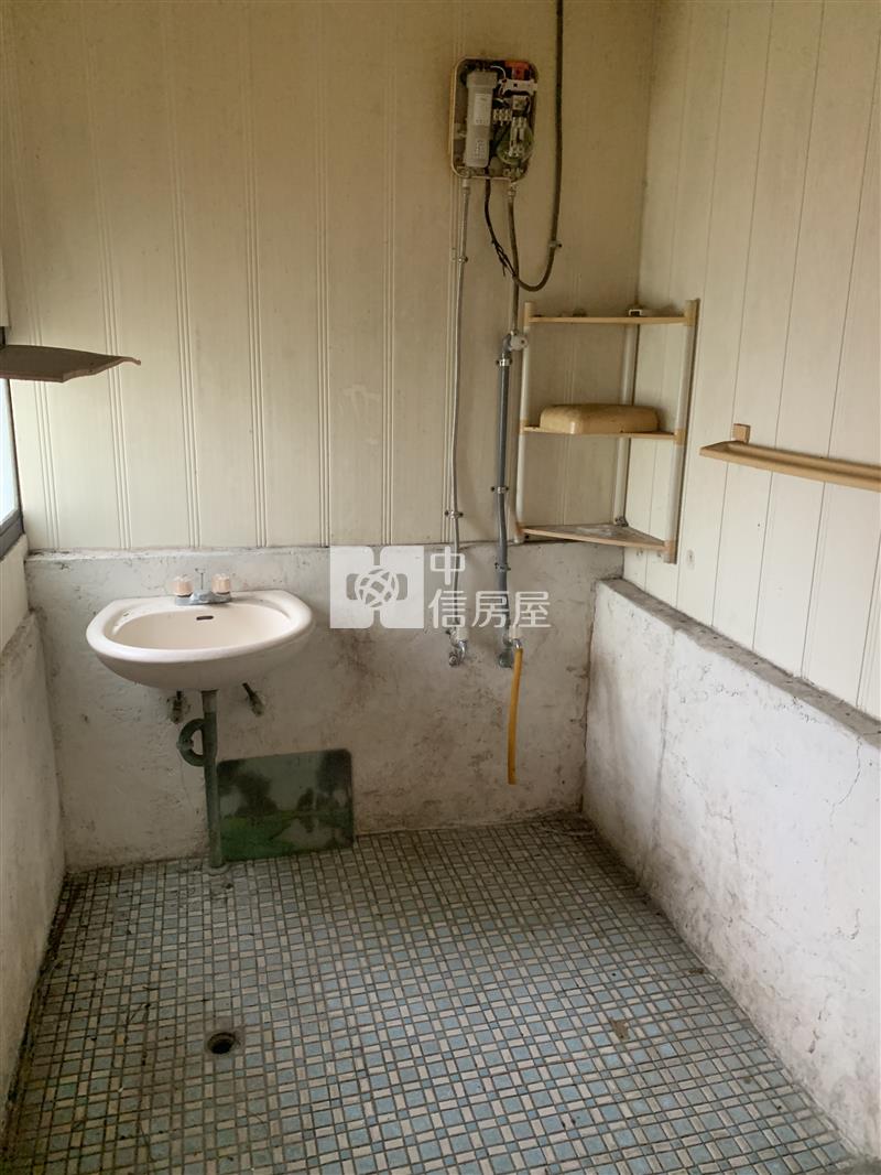C1-18豐榮路靜巷1+1平房房屋室內格局與周邊環境