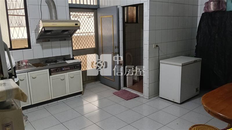 A1-97仁區別墅房屋室內格局與周邊環境