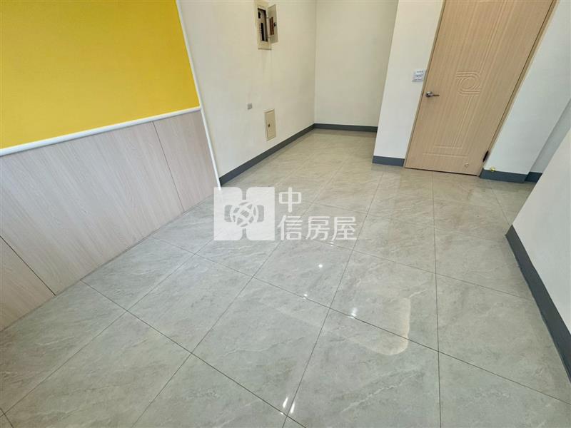 崎仔頭雙車位別墅房屋室內格局與周邊環境