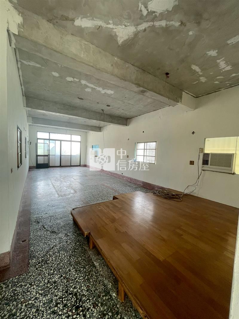 斗六萬年路獨棟透天房屋室內格局與周邊環境