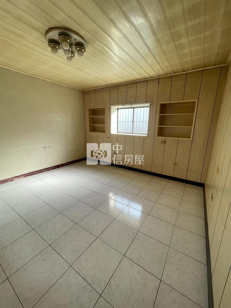 斗六萬年路獨棟透天房屋室內格局與周邊環境