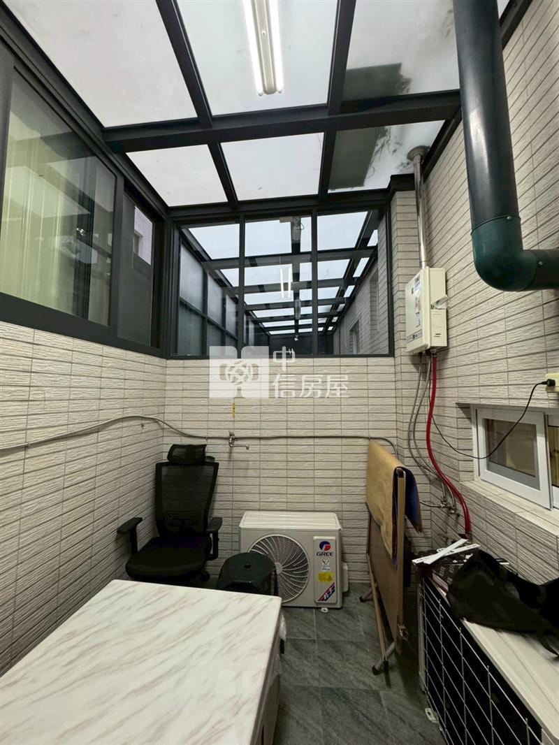 正興美六路黃金店面房屋室內格局與周邊環境