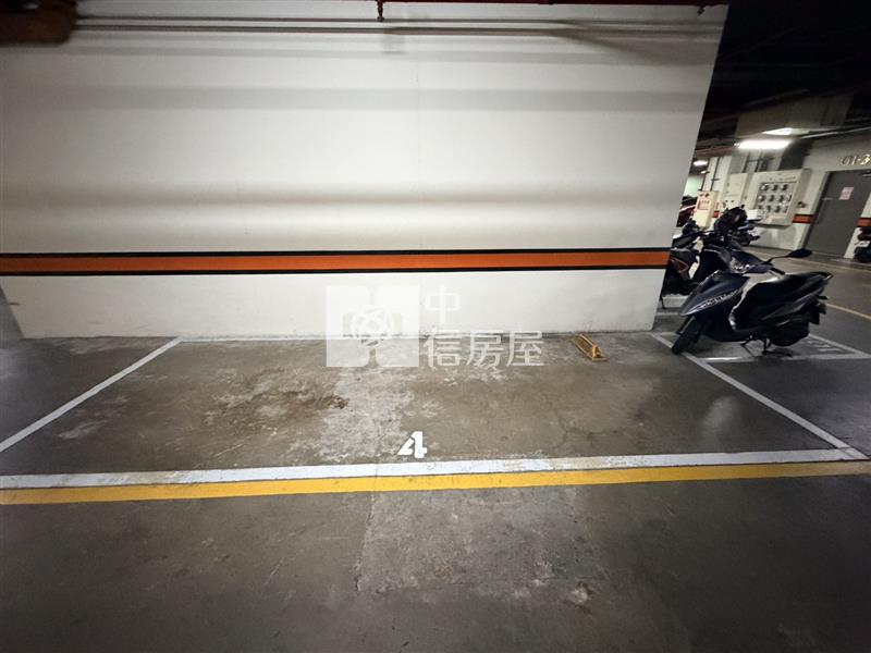 【安家】專任-平鎮南勢東方之星2期電梯3房車房屋室內格局與周邊環境