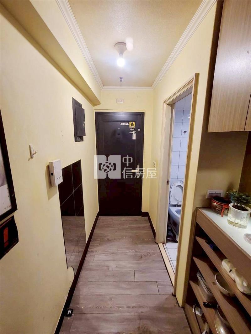 桃園正市區獨立陽台電梯套房房屋室內格局與周邊環境