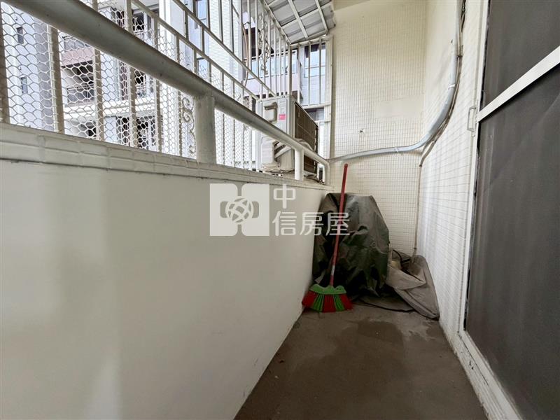 一中商圈低總價大三房質感美公寓房屋室內格局與周邊環境