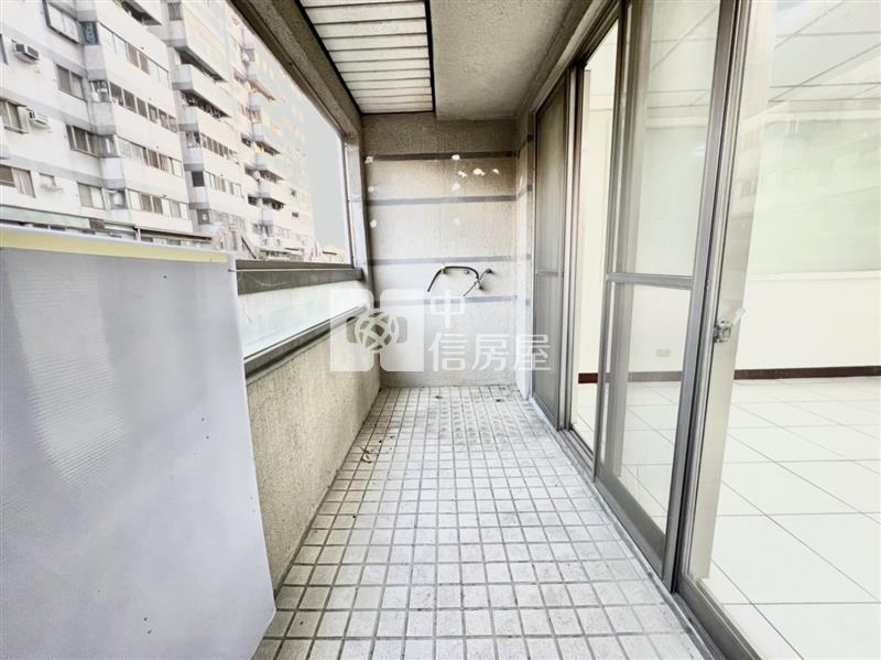 太原車站旁賺錢金店+車位房屋室內格局與周邊環境
