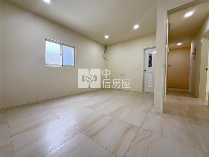 中壢華勛國小~大地坪~整新美透天房屋室內格局與周邊環境