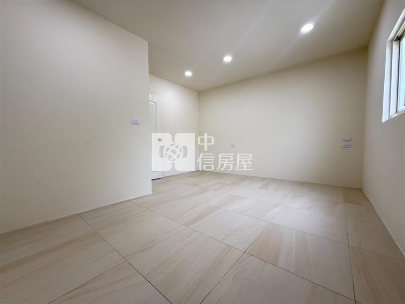 中壢華勛國小~大地坪~整新美透天房屋室內格局與周邊環境