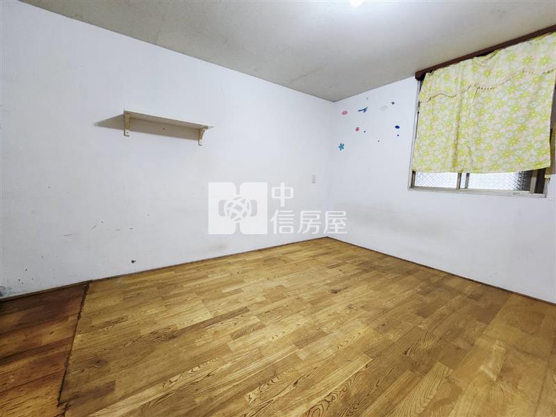低總價大崙國小忠愛生活商圈4房透天房屋室內格局與周邊環境