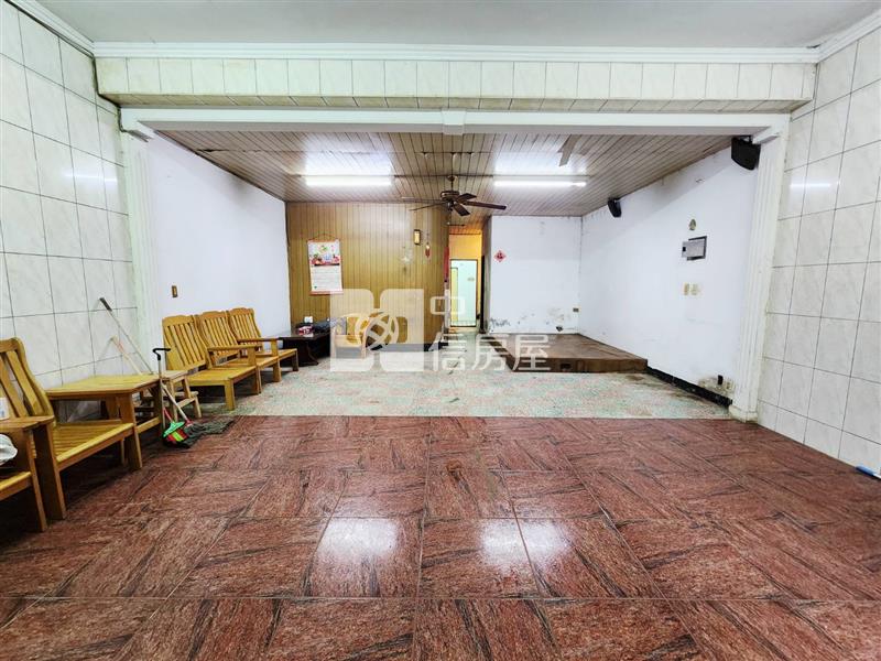低總價大崙國小忠愛生活商圈4房透天房屋室內格局與周邊環境