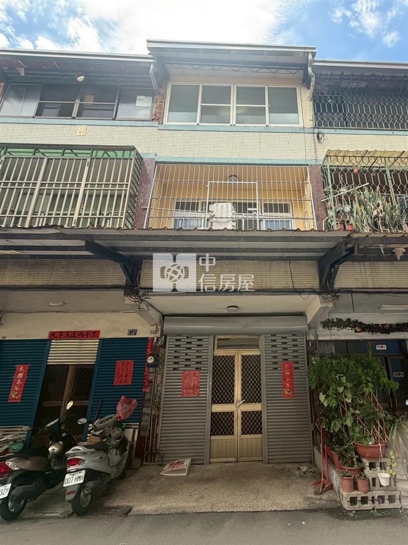 育英國小低總價透天房屋室內格局與周邊環境