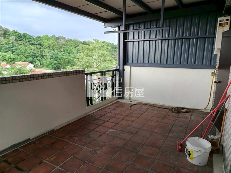 龍潭海德堡花園美透天房屋室內格局與周邊環境