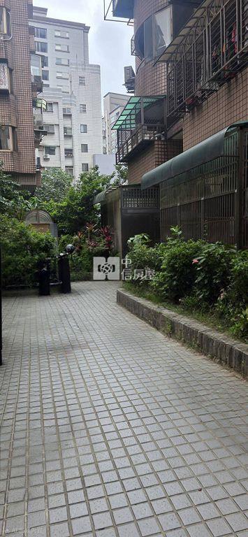 (A)桃園國際路收租3套房(中信卓越團隊)房屋室內格局與周邊環境