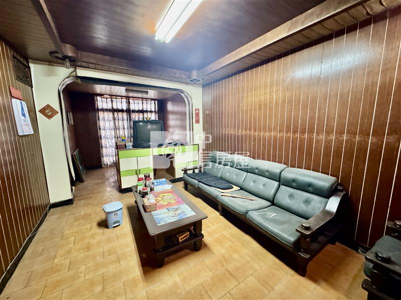中壢新中北路大地坪透天房屋室內格局與周邊環境