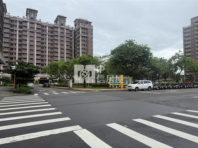 過嶺精美2房車房屋室內格局與周邊環境