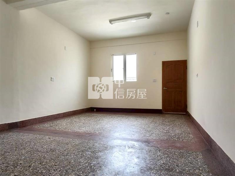 員林國小旁店住房屋室內格局與周邊環境
