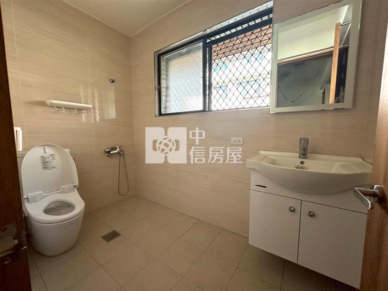 鑫聖中信-林森國小透天好宅房屋室內格局與周邊環境