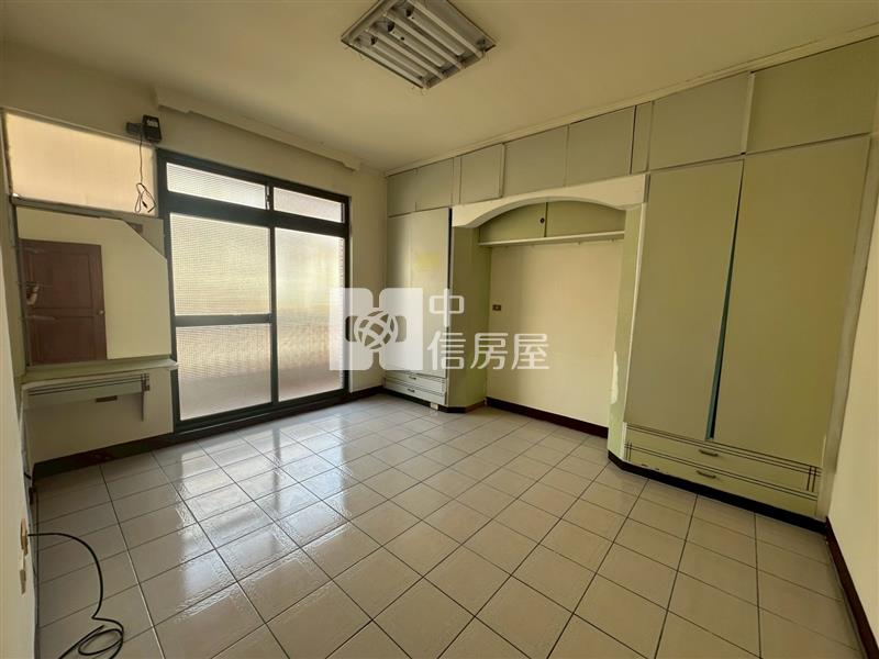鑫聖中信-林森國小透天好宅房屋室內格局與周邊環境