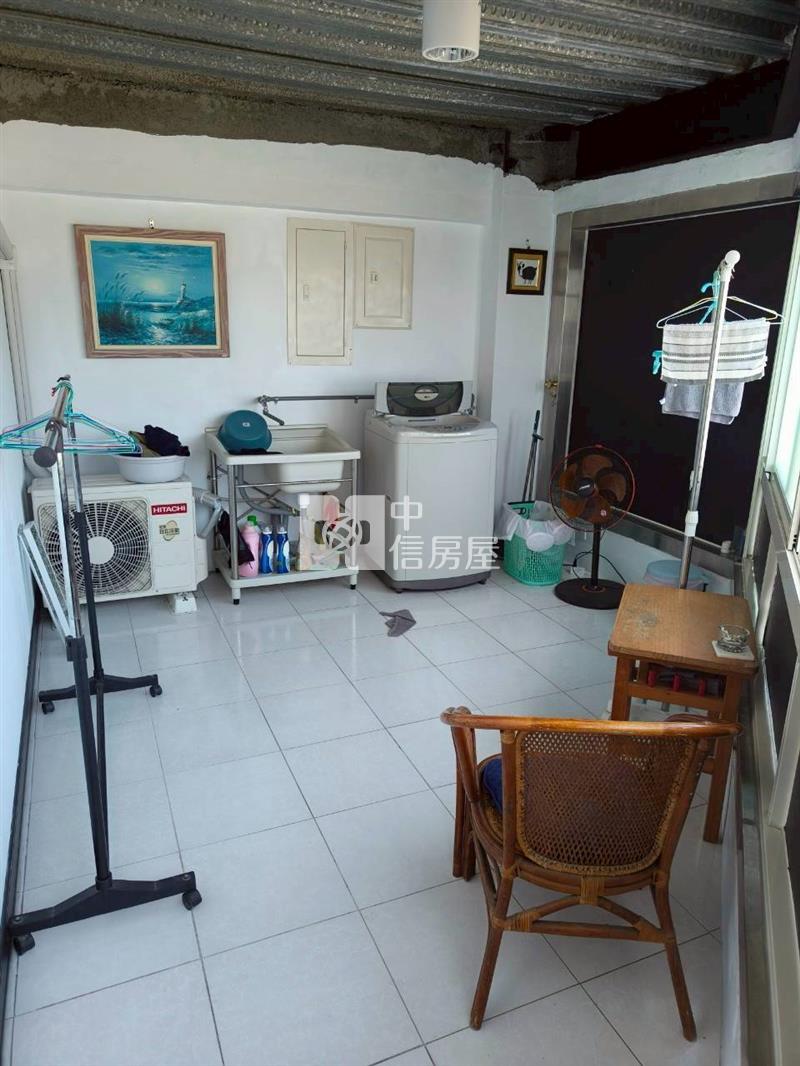 B1-96長安街三角窗店住房屋室內格局與周邊環境