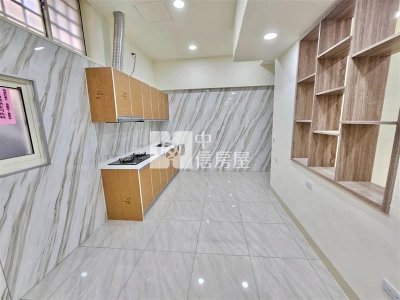 金世界優質別墅房屋室內格局與周邊環境