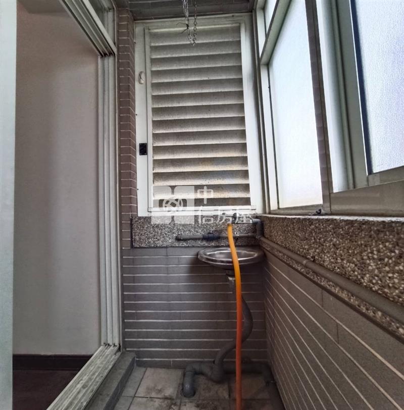 101大樓套房房屋室內格局與周邊環境