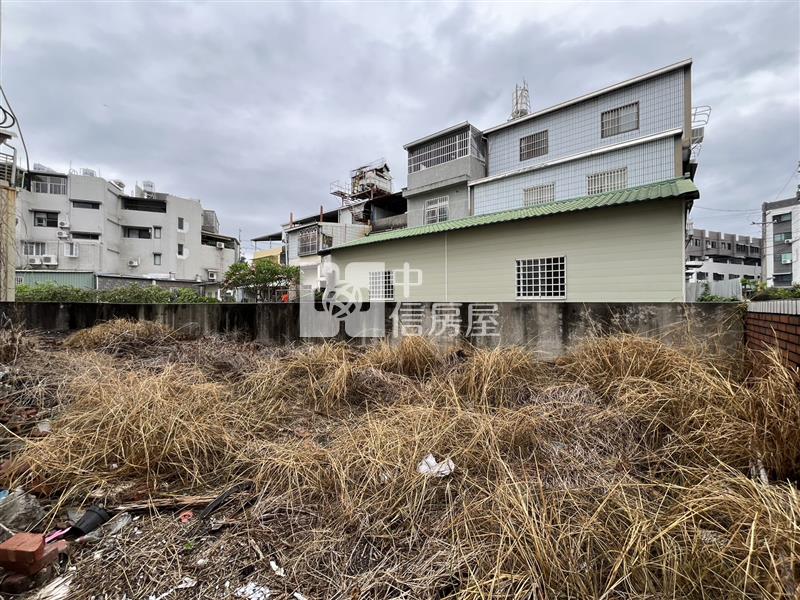 全聯814大地坪透天房屋室內格局與周邊環境