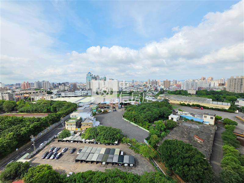 【安家】宋屋國小澐鋒3房車位房屋室內格局與周邊環境