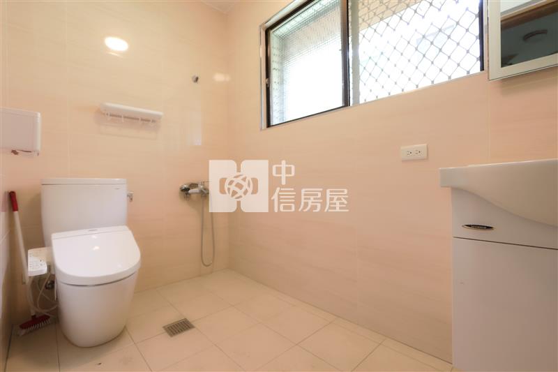 【安家】中壢後站林森國小7房美透天房屋室內格局與周邊環境