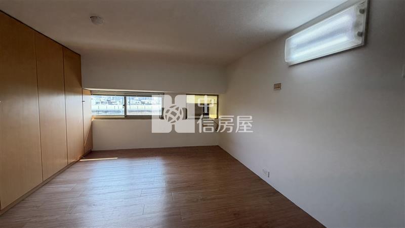 樂高420太原車站旁聚合發三房樓中樓房屋室內格局與周邊環境