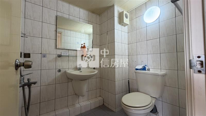 樂高420太原車站旁聚合發三房樓中樓房屋室內格局與周邊環境