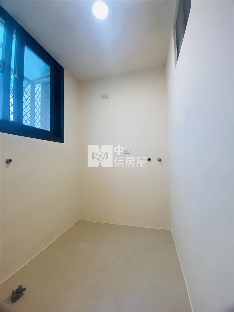 站前華廈精緻大套房房屋室內格局與周邊環境