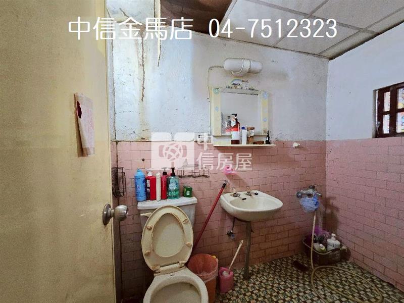 中華西路收租透天房屋室內格局與周邊環境