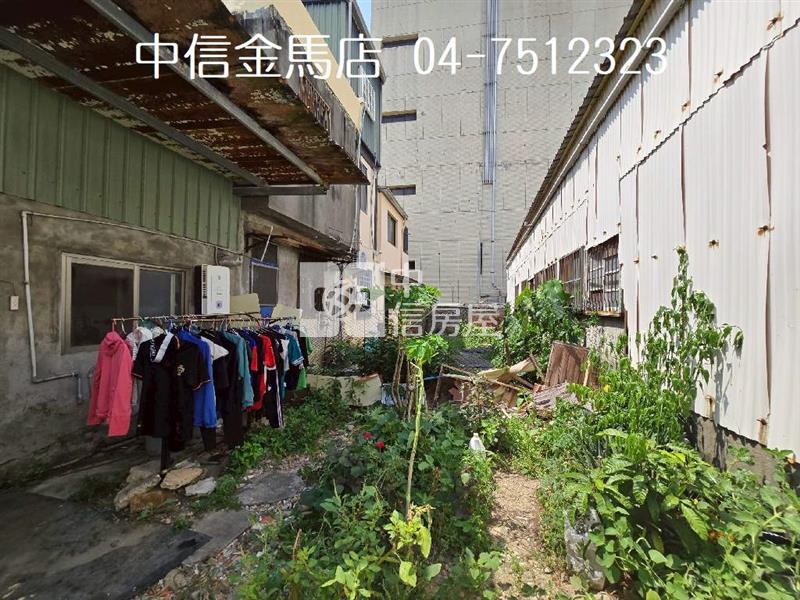 中華西路收租透天房屋室內格局與周邊環境