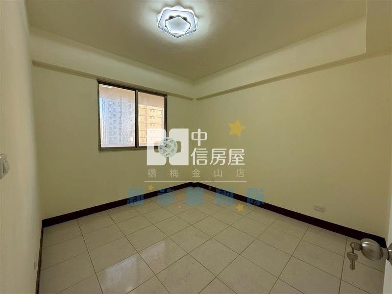 【新夢想】楊明國小7樓美2+1房+車位房屋室內格局與周邊環境