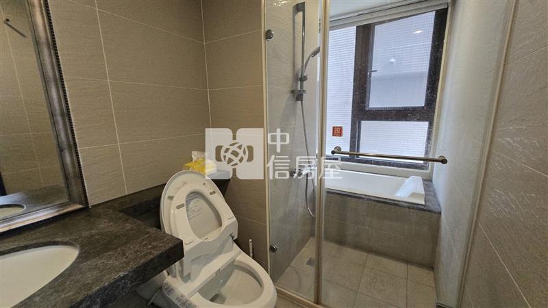 青埔國中四房+雙車房屋室內格局與周邊環境