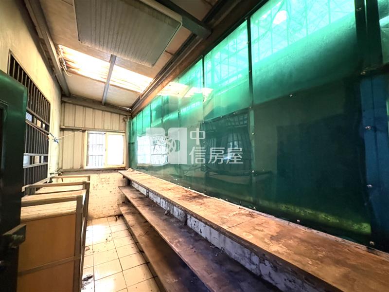 中壢林森國小面寬庭院別墅房屋室內格局與周邊環境