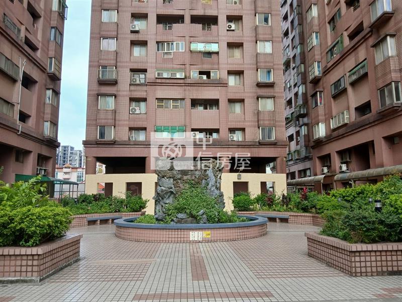 楊明國小低總價三房房屋室內格局與周邊環境