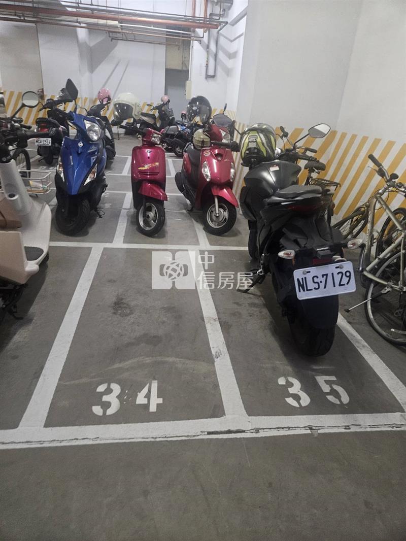 亞灣區戀戀英國美樓房屋室內格局與周邊環境